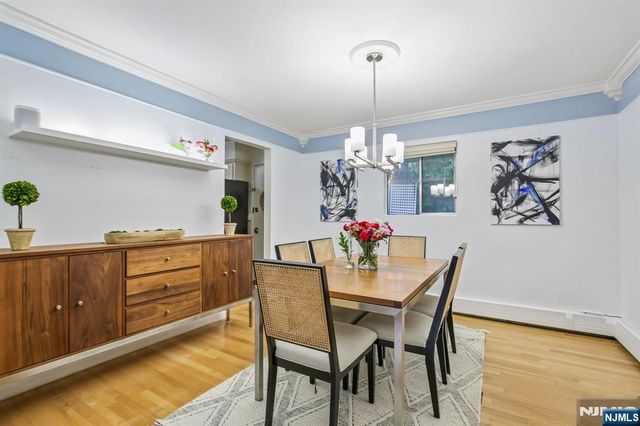 5 The Glen, Cedar Grove, NJ 07009