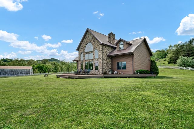 42 May Hollow Road, Tollesboro, KY 41189