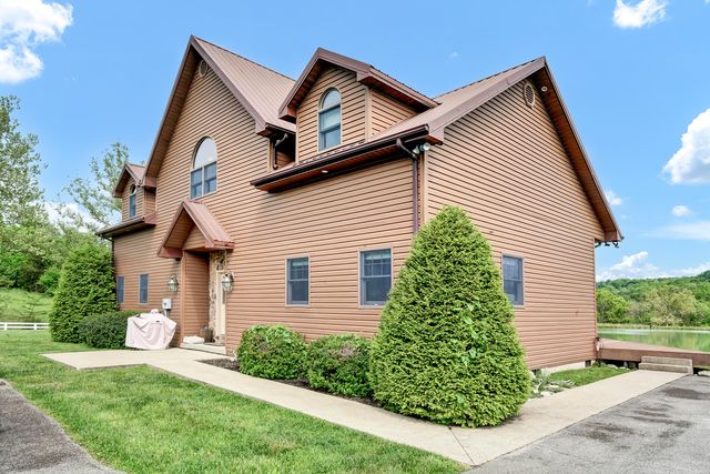 42 May Hollow Road, Tollesboro, KY 41189