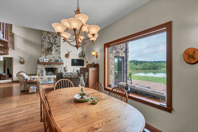 42 May Hollow Road, Tollesboro, KY 41189