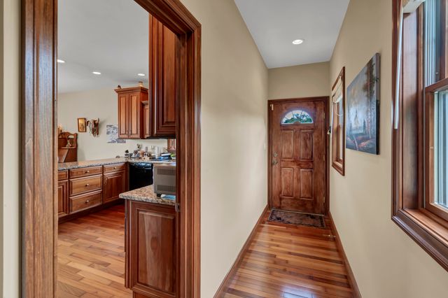 42 May Hollow Road, Tollesboro, KY 41189