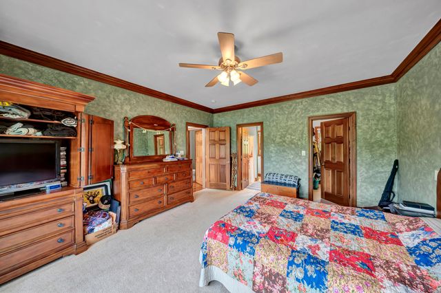42 May Hollow Road, Tollesboro, KY 41189