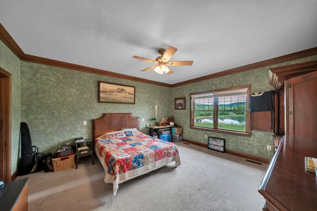 42 May Hollow Road, Tollesboro, KY 41189