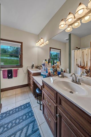 42 May Hollow Road, Tollesboro, KY 41189