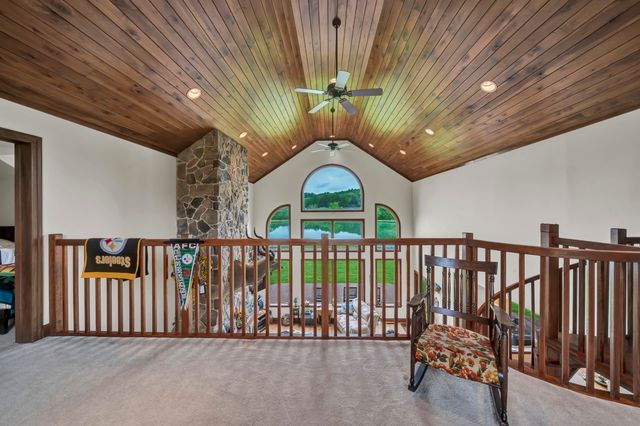 42 May Hollow Road, Tollesboro, KY 41189