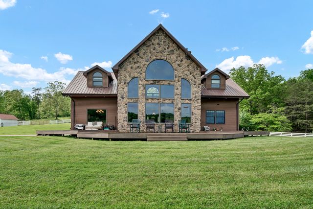 42 May Hollow Road, Tollesboro, KY 41189