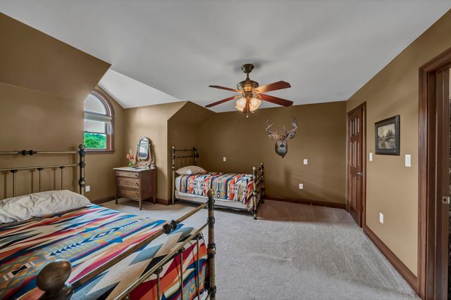 42 May Hollow Road, Tollesboro, KY 41189