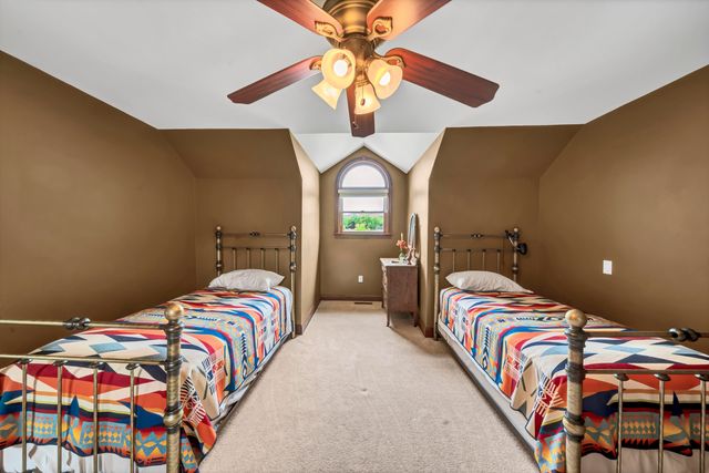 42 May Hollow Road, Tollesboro, KY 41189