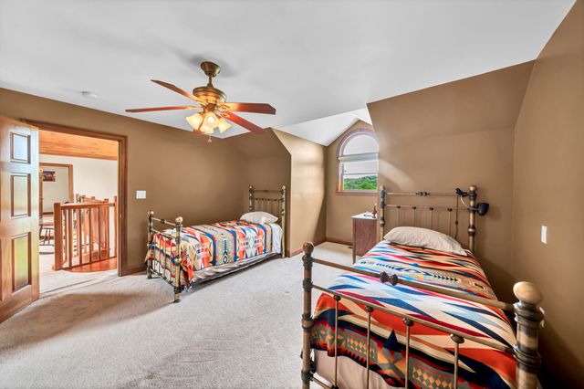 42 May Hollow Road, Tollesboro, KY 41189