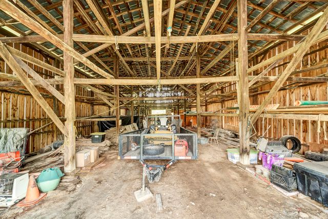 42 May Hollow Road, Tollesboro, KY 41189