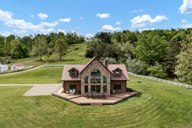 42 May Hollow Road, Tollesboro, KY 41189