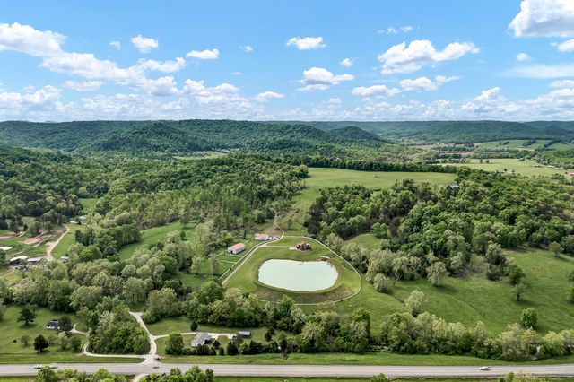 42 May Hollow Road, Tollesboro, KY 41189