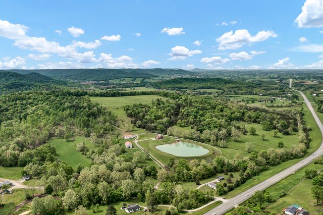 42 May Hollow Road, Tollesboro, KY 41189