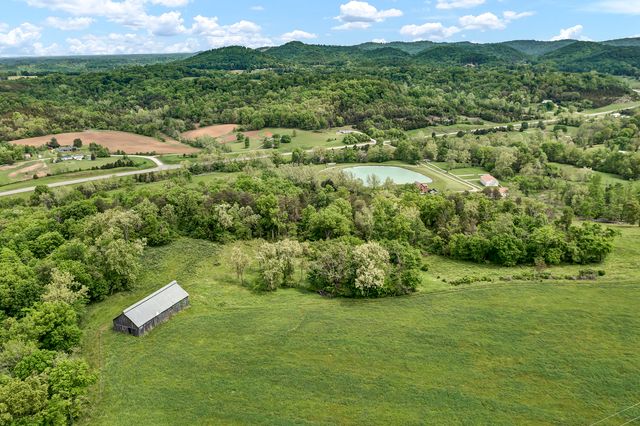 42 May Hollow Road, Tollesboro, KY 41189