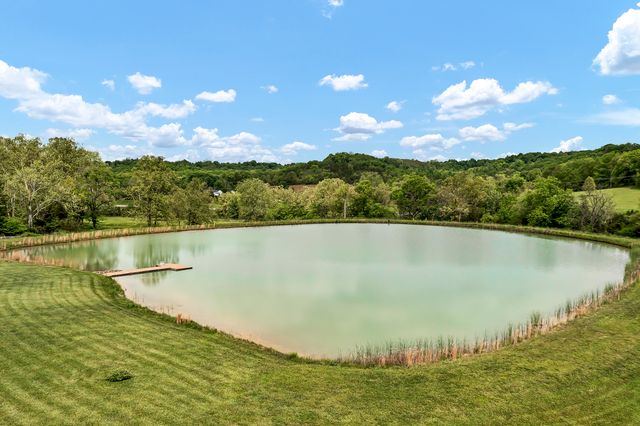 42 May Hollow Road, Tollesboro, KY 41189