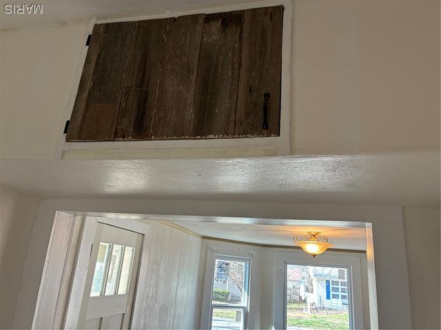 1208 N Madison Street, Litchfield, IL 62056