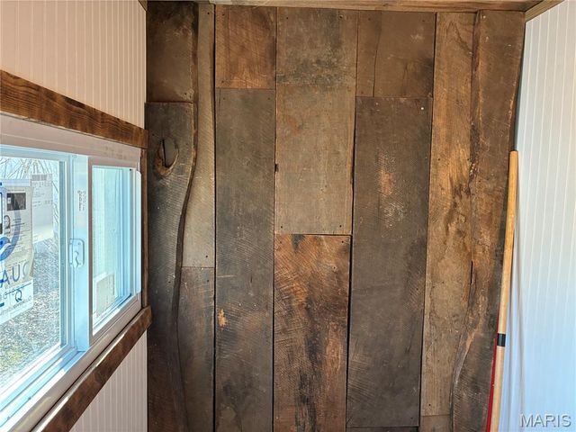 1208 N Madison Street, Litchfield, IL 62056