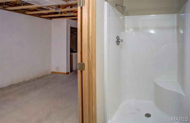 1140 Brooklane Drive, Carrollton, IL 62016