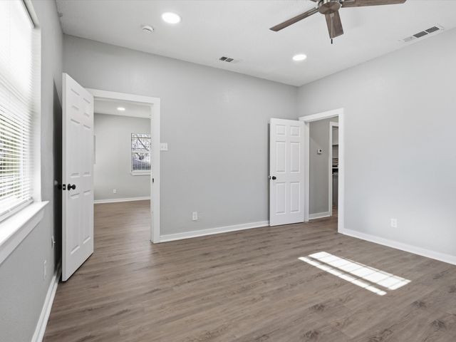 1309 Pennsylvania Avenue, Dallas, TX 75215