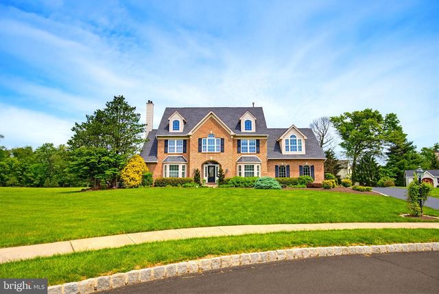297 HAWKS FLIGHT CT, Ambler, PA 19002