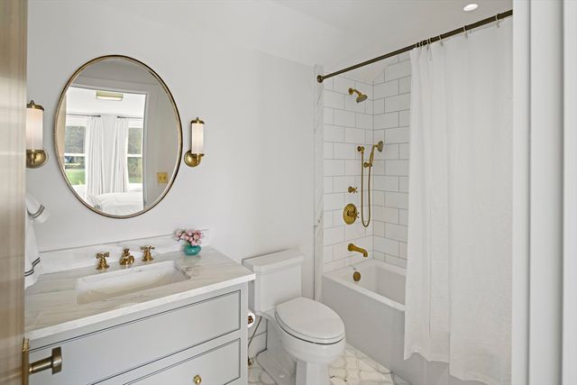 8 Silver Hill, Lincoln, MA 01773