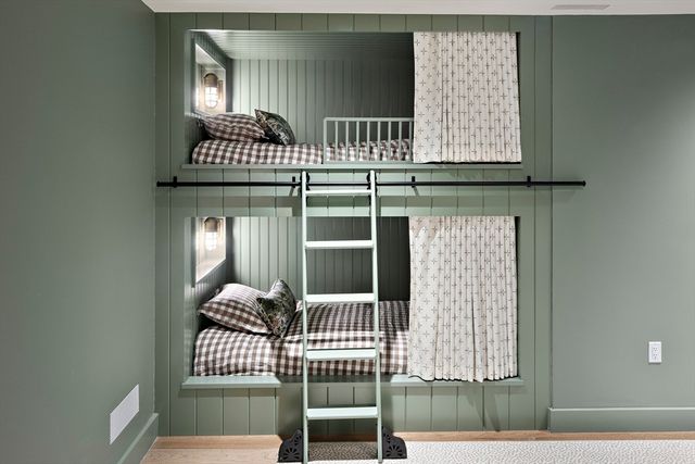 8 Silver Hill, Lincoln, MA 01773