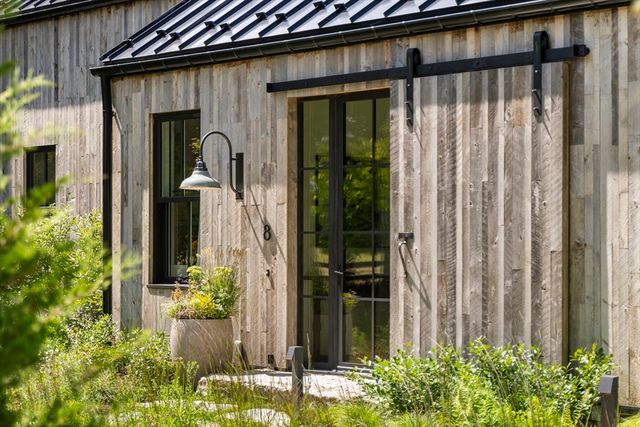 8 Silver Hill, Lincoln, MA 01773