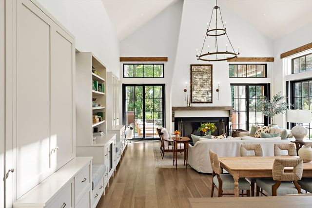 8 Silver Hill, Lincoln, MA 01773