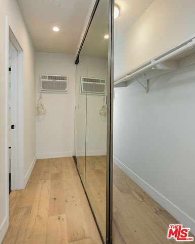 11680 OHIO Avenue 202, Los Angeles, CA 90025