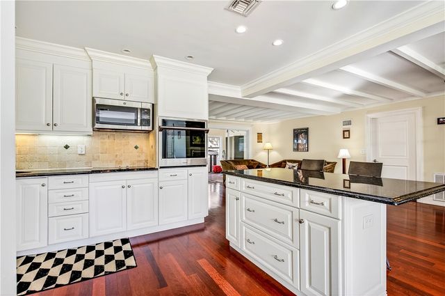 3825 Mockingbird Drive, Vero Beach, FL 32963