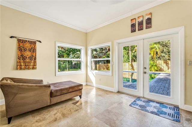 3825 Mockingbird Drive, Vero Beach, FL 32963