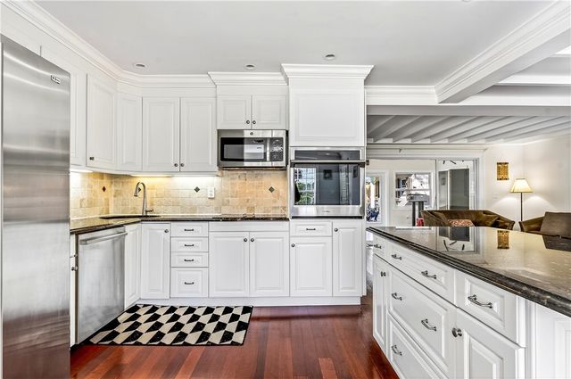 3825 Mockingbird Drive, Vero Beach, FL 32963