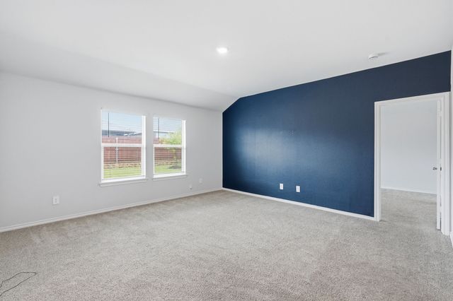 409 Beekeeper Drive, Fort Worth, TX 76131