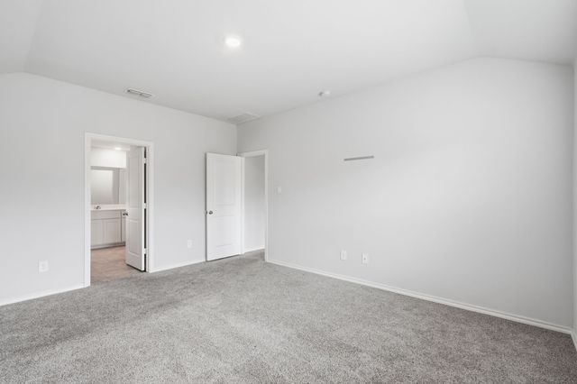 409 Beekeeper Drive, Fort Worth, TX 76131