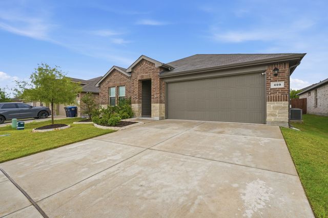 409 Beekeeper Drive, Fort Worth, TX 76131