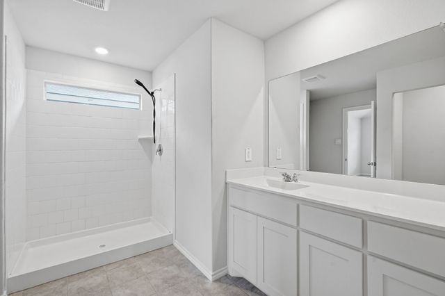 409 Beekeeper Drive, Fort Worth, TX 76131