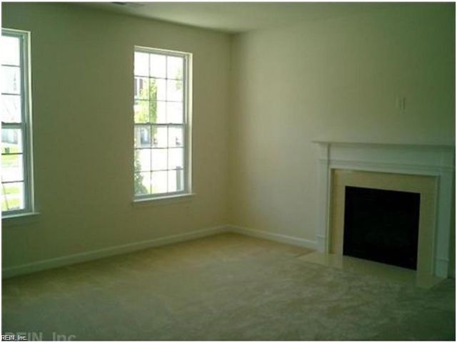 5428 Ann Arbor LN, Virginia Beach, VA 23464