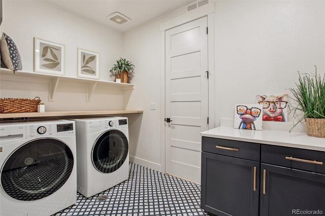 6241 N Galena Street, Denver, CO 80238