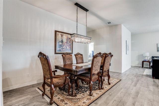 3208 Brady Starr Drive, Aubrey, TX 76227