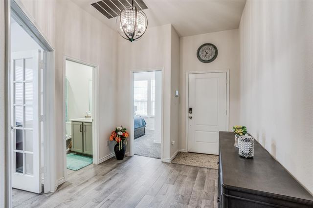 3208 Brady Starr Drive, Aubrey, TX 76227