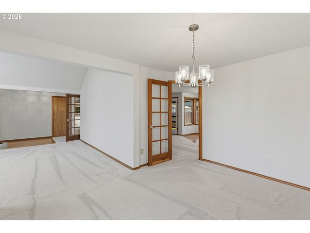 618 Ne 156TH Ave, Vancouver, WA 98684