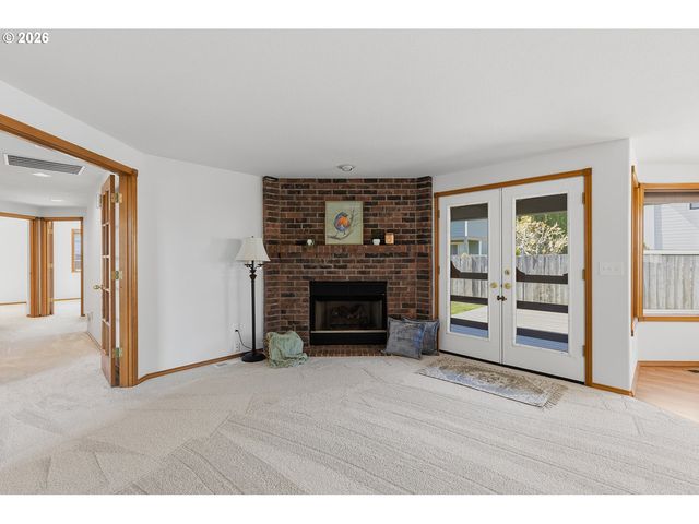 618 Ne 156TH Ave, Vancouver, WA 98684