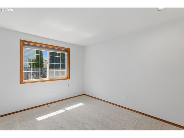 618 Ne 156TH Ave, Vancouver, WA 98684