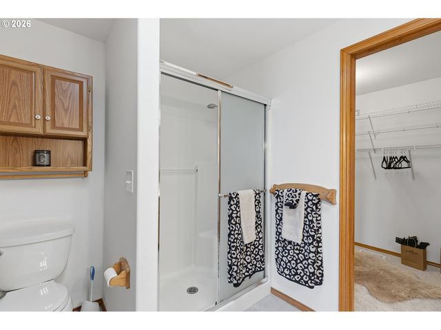 618 Ne 156TH Ave, Vancouver, WA 98684