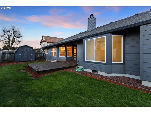 618 Ne 156TH Ave, Vancouver, WA 98684