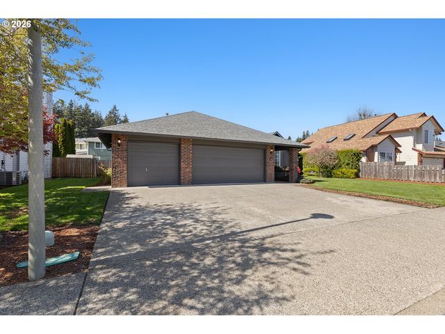 618 Ne 156TH Ave, Vancouver, WA 98684