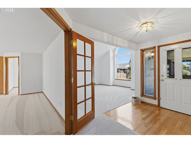 618 Ne 156TH Ave, Vancouver, WA 98684