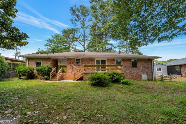 2188 Pawnee Drive SE, Marietta, GA 30067