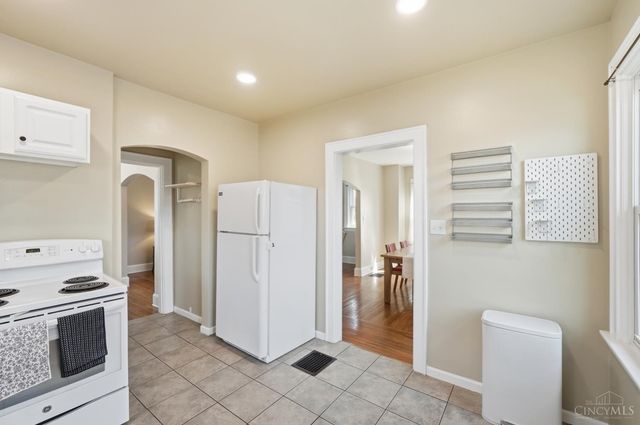 4267 Clifford Road, Deer Park, OH 45236