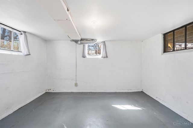 4267 Clifford Road, Deer Park, OH 45236